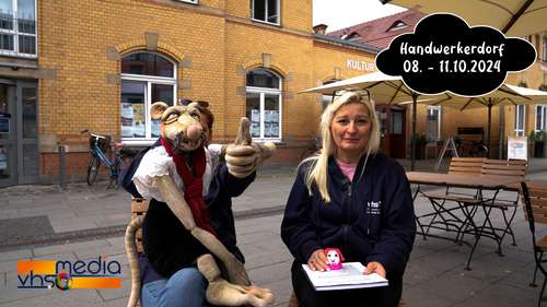Handpuppe Ursula von Rätin ist mit dabei